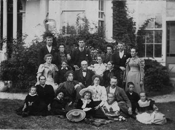 The Sumpter family at Oakleigh